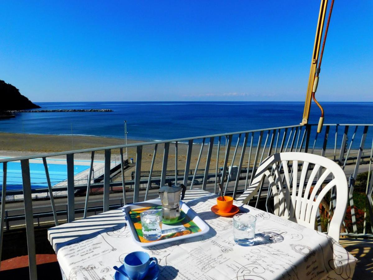 Trilocale con Meravigliosa Vista Mare Levanto Esterno foto